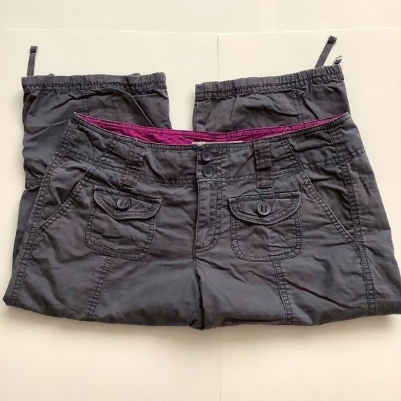 Grey Cotton Capris - Picture 1 of 5